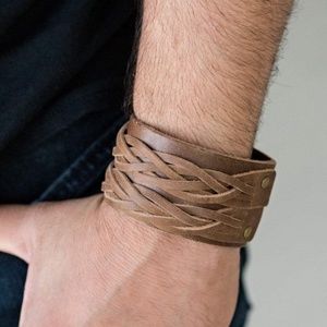 Leather bracelet